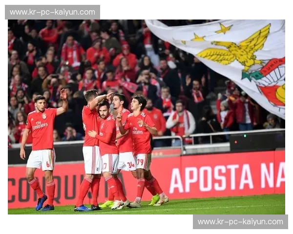 巨星闪耀，战术博弈：尤文图斯与本菲卡，一场不容错过的足球盛宴